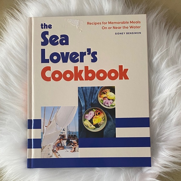 Other - The Sea Lover's Cookbook new never used